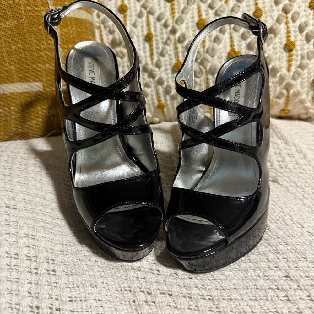 Steve Madden Glossy Black Wedge Heels